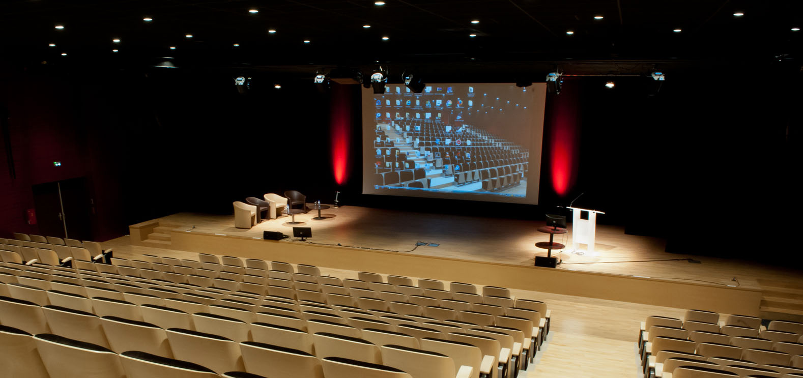 centre de congres de saint brieuc auditorium